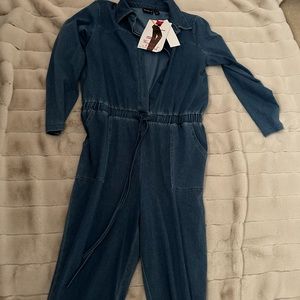 Women with control jump suit MP